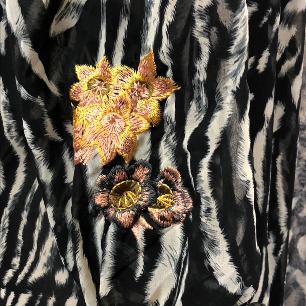 Urban Mango zebra print chiffon dress - Picture 4 of 8